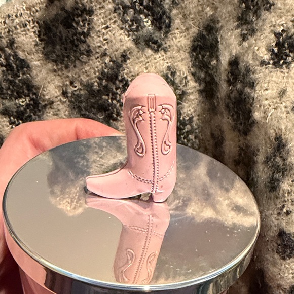 Pink Rodeo Themed Candle with Lid DW Homes NWT Mango Salsa Scented - Picture 2 of 4